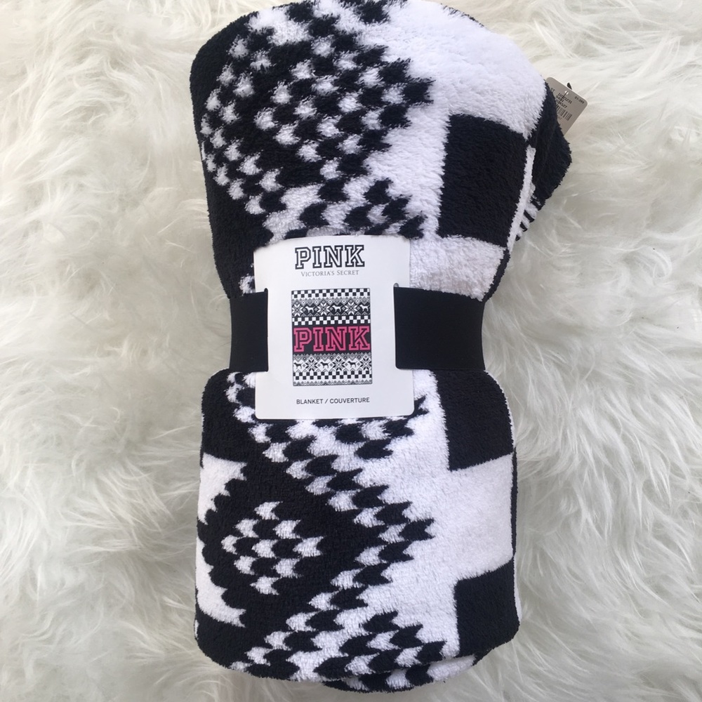 Victoria’s Secret PINK blanket